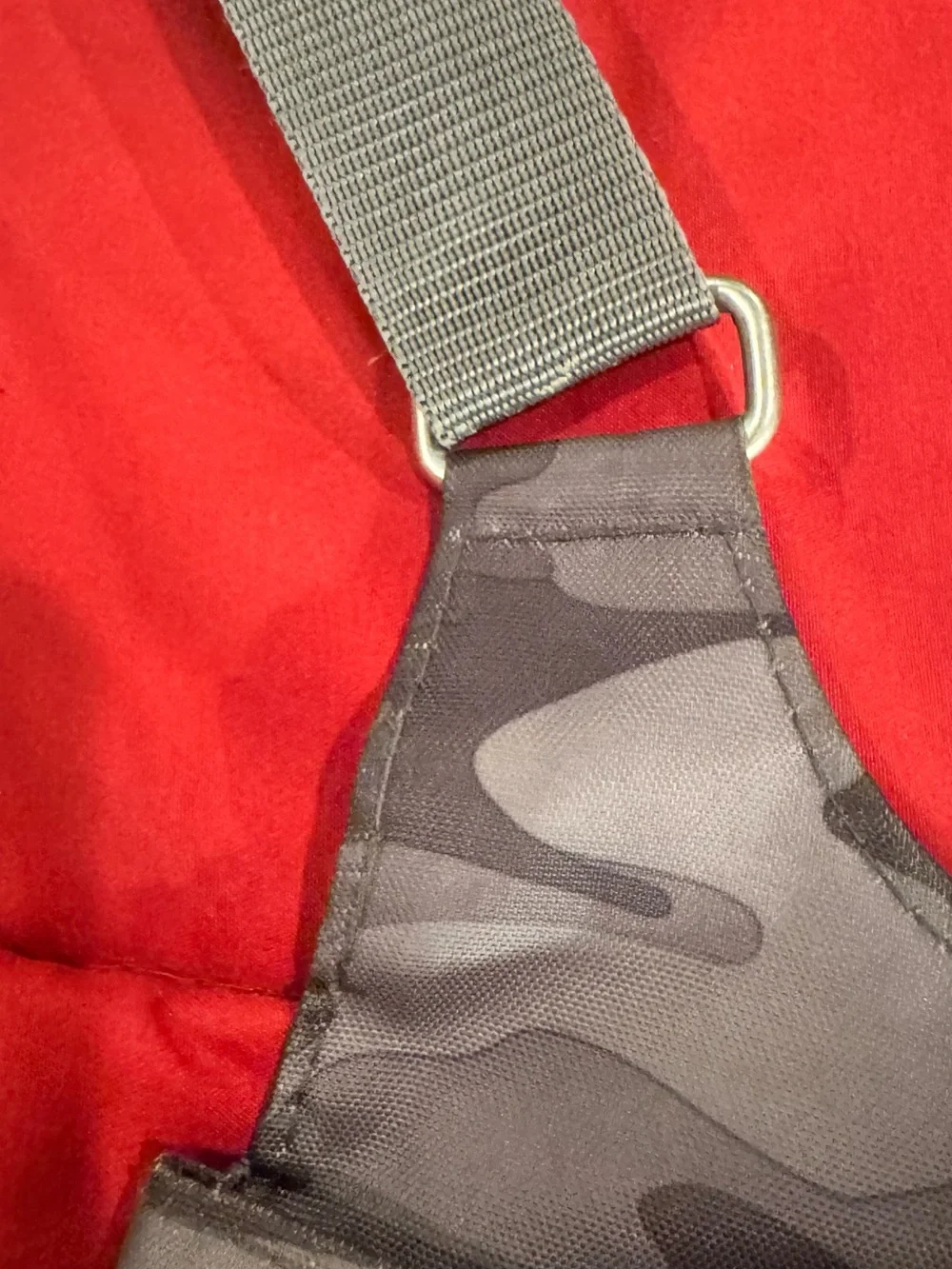 Baggallini Gray Camouflage Crossbody Messenger Bag